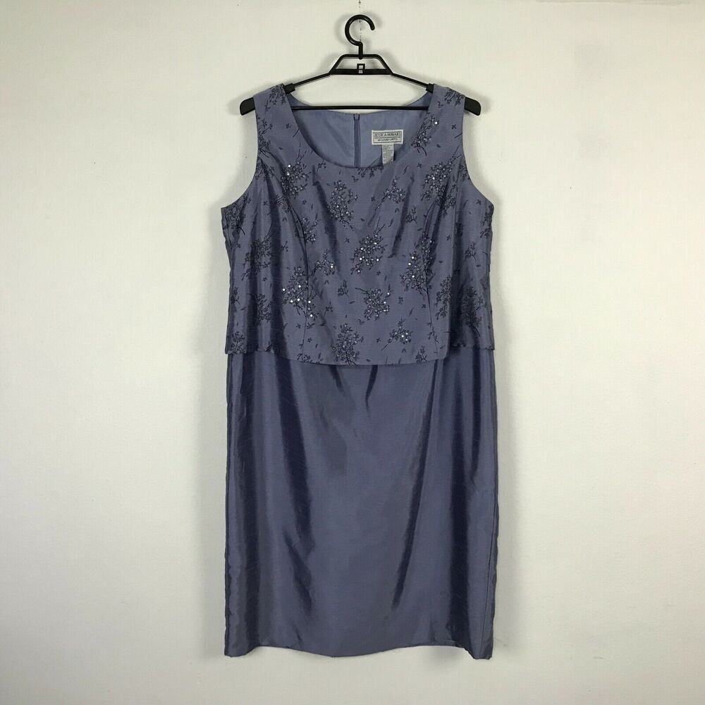 Jessica Howard Woman Formal Dress Petite Size 24P Purple Floral Sleeveless